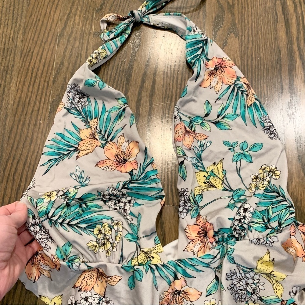 ASOS Ruffle Peplum Plunge Tropical Floral Print one piece Swimsuit‎ US 8 sexy - Picture 5 of 12